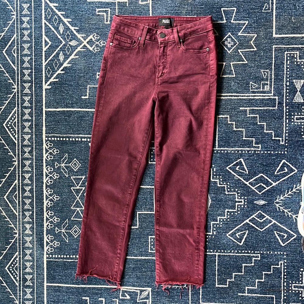 Paige hoxton straight crop in maroon. Size 25
